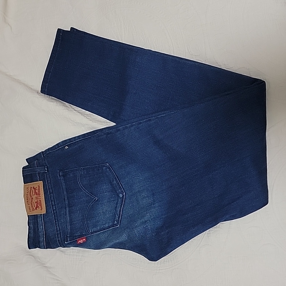 Like New Levi's Original Riveted Quality Clothing Strauss & Co. 711 Skinny Jeans